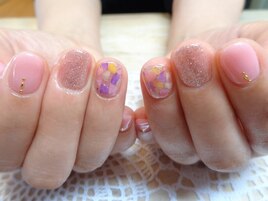 カラーシェル埋め込みネイル★