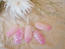 レイ ネイルアンドセレクトショップ(Lei Nail&Selectshop)/《フラワーグラデーション》