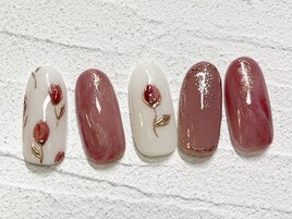 じゅわっとチューリップネイル