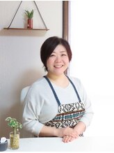 ゼゼ(zeze) 長部 真希