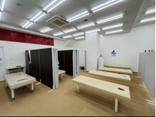小林整骨院 西大路御池の雰囲気（美容鍼、小顔矯正もでお顔のお悩みにもアプローチ！）
