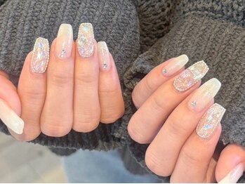 リリービューティ 天神西通り店(Lilybeauty)の写真/【持ち込み8800円でニュアンスネイルも】20時まで営業！西通り沿いで仕事終わりにサクッと寄れる♪