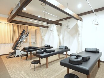 サボテン接骨院 はりきゅう院 浦和院(SABO-TEN接骨院 はりきゅう院)/施術スペース