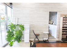 脳ゆる 三軒茶屋/玄関内　ヘッドスパ施術前準備