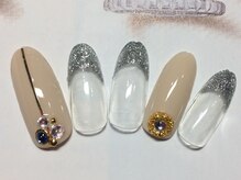 ネイルサロン リリオ(Nail Salon Ririo)/ラメフレンチネイル