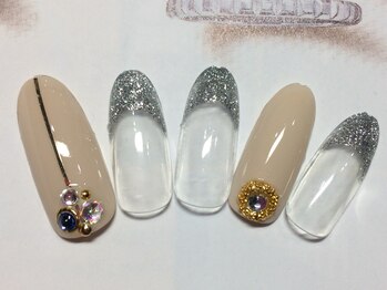 ネイルサロン リリオ(Nail Salon Ririo)/ラメフレンチネイル