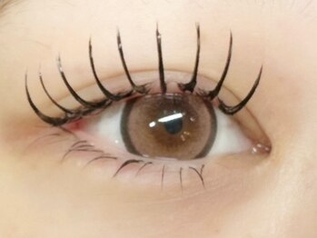 フルール(FLEUR)の写真/【大人女性に人気のつけ放題メニュー！】毎月通いやすい価格＊ボリュームのあるまつげで印象的なお目元へ◆