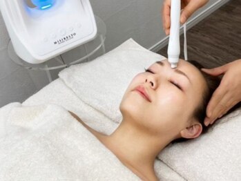 ヴィオラネイル(VIOLA.nail)の写真/毛穴の奥までスッキリ爽快！水素水×吸引で小鼻の黒ずみ・頭皮汚れをしっかり洗浄＆透明感アップ！