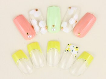 ライトネイルズ イバラキ(light nails IBARAKI)/手書きフラワーネイル♪