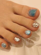 ネイル アンド ボディ ローサ(ROSA)/