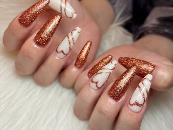 カリネイル(Calli nail)/4本アート