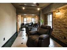 ドライヘッドスパ＆ヘッドマッサージ専門店　仙豆のちから　本山店/サロン風景