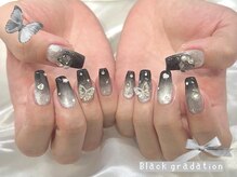 黒グラデーションネイル♪