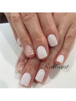 ラディアント 学芸大学(Radiant)/ホワイトネイル