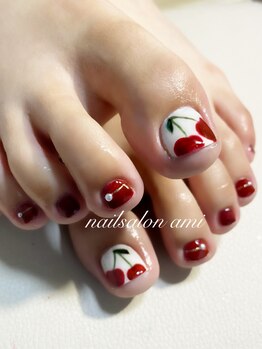 アミ(ami)/さくらんぼネイル♪