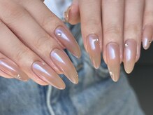 マーレ(MARE)/うるうるオーロラネイル