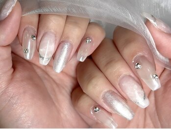 ビーアヴニール(B.Avenir)/ホワイトネイル