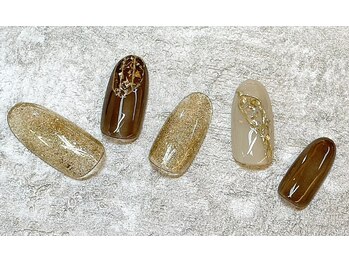 マヴィ ネイル(mavie nail)/