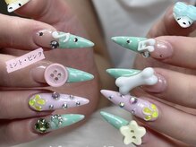 サリーネイルラボ(Sully Nail Lab)/ミント色フレンチ・3Dいちご書き