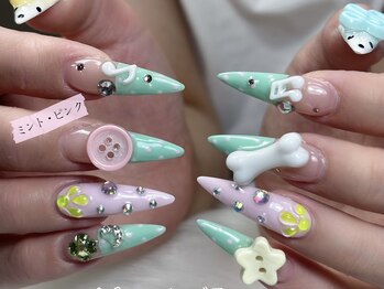 サリーネイルラボ(Sully Nail Lab)/ミント色フレンチ・3Dいちご書き