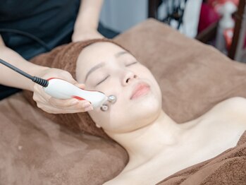 ソルティ 寺田町(Salty)/フェイシャルEMSで筋肉ケア