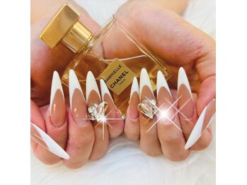 王道フレンチネイル×スカルプ