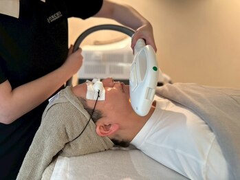 イディオム 広尾(idiom)/メンズヒゲ脱毛｜毛穴・脱毛