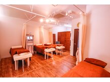 アンドエイト 大塚整骨院店(&8)/【店内内装の雰囲気】