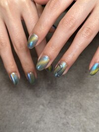 流行りのマグネットネイル