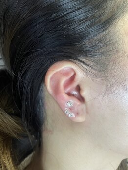 ニコリ(Nicori)/耳ツボジュエリー