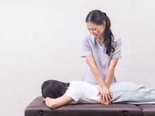 天王寺で肩こりと腰痛にリンパマッサージと骨盤矯正で姿勢改善する女性用整体院