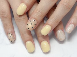 レモンイエロー ドット レース