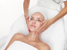 アンリミテッド ビューティールーム(UNLIMITED BEAUTYROOM)/-バラの香りでリラックス-