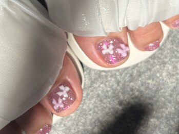 リッシュ(RICHE)/キラキラリボンフットネイル