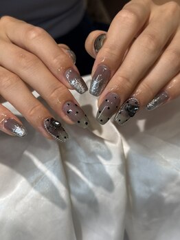 手描きアートが得意なサロン