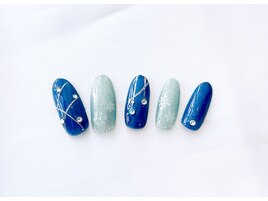 雪の結晶ネイル