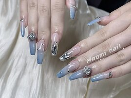 夏ぽい水色ネイル