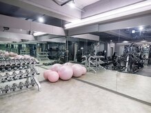 モード 千葉店(mode)/広々としたトレーニングスペース