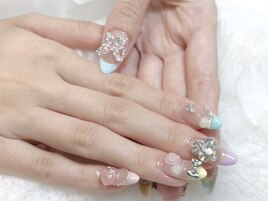 キラキラカラフルフレンチネイル