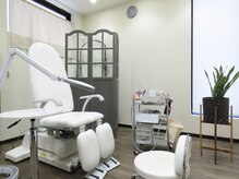 おしゃれで清潔感のある店内