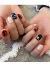 ネイルサロン ジュエル(Nail salon JEWEL)/チェック柄デザイン