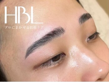 アロ(alo)/メンズも眉をサロンで整える時代