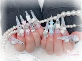 ドット×クロスネイル