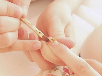 ラグジュアリーネイルズ カワグチ(Luxury Nails Kawaguchi)の写真/大切なお爪・手だから。ワンランク上の上質サロンで潤い溢れる手先に。【自爪育成・美肌ケアコース￥4200】