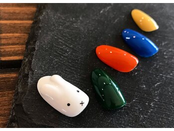 ネイルスミス(Nailsmith)/お耳が立体うさぎさん