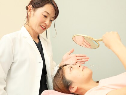 ハリ リリー カニエの写真