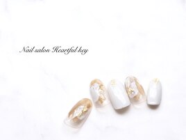 秋色塗りかけネイル¥8000