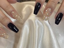マラマネイル(Malama Nail)/ビジューネイル×ネイビー×秋