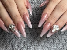 リノ(Lino)/白グラデーション