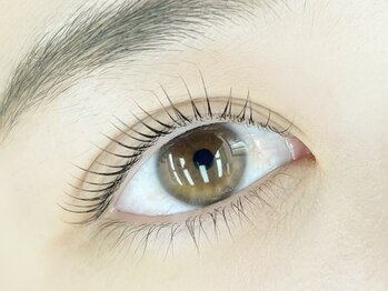 モイモイ(moi moi)の写真/【モチの良さ×高技術】丁寧なカウンセリングと施術で仕上がりの満足度◎まつげと眉毛の同時施術も人気♪